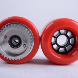 HillBillies Pro - Spares - PU wheel red- with gear attached